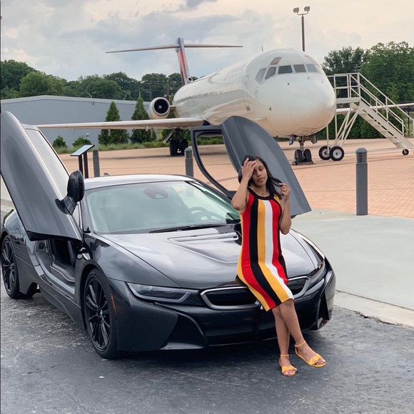 Meet your Posher, Victoria - Picture 2 of 4